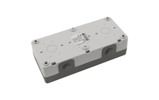 Feuchtraum Dreifachsteckdose Aufputz IP44 – Grau 250V / 16A.