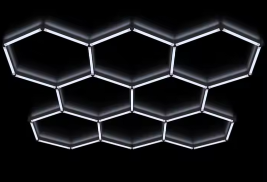 LED Hexagon 8 Waben 265W – 30.888 Lumen Garagenbeleuchtung.
