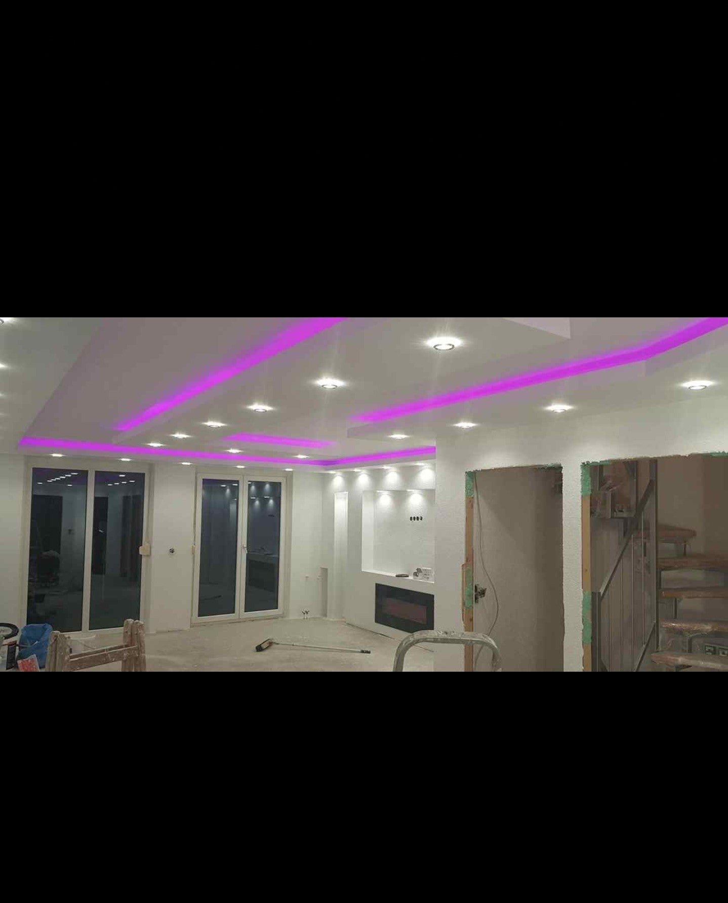 LED Strip 220V RGB 5050 – Dimmbar für farbenfrohe Beleuchtung