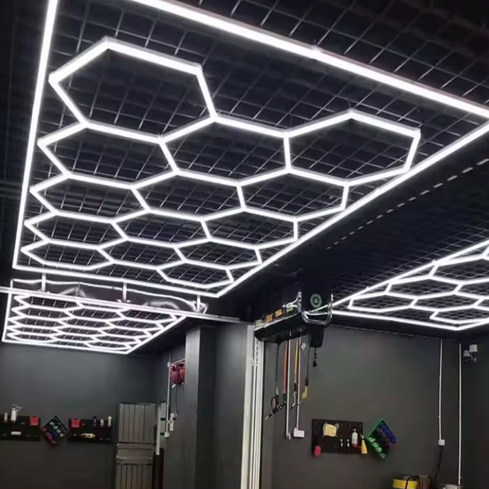 PRO LED Hexagon 14 Waben Set 672W Kaltweiß (6500K) – 80.640 Lumen 230V 8-Eck LED Deckenleuchte.