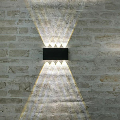 LED-Außenwandleuchte Weiß & Schwarz – Up & Down Effekt, CCT 3in1